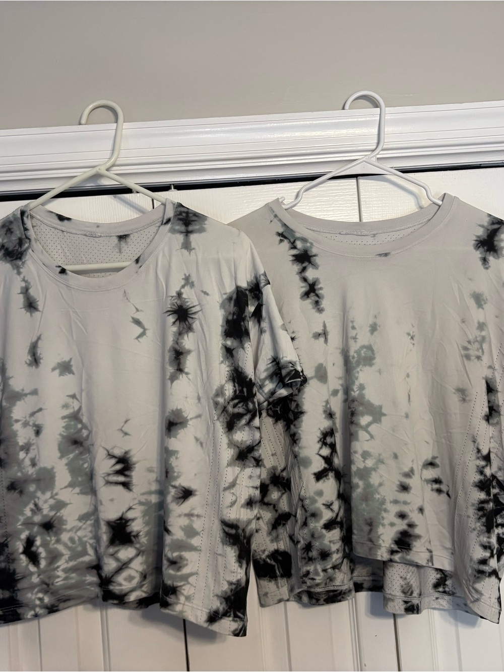 2 lululemon athletica Black & White Train to Be Short Sleeve Tees